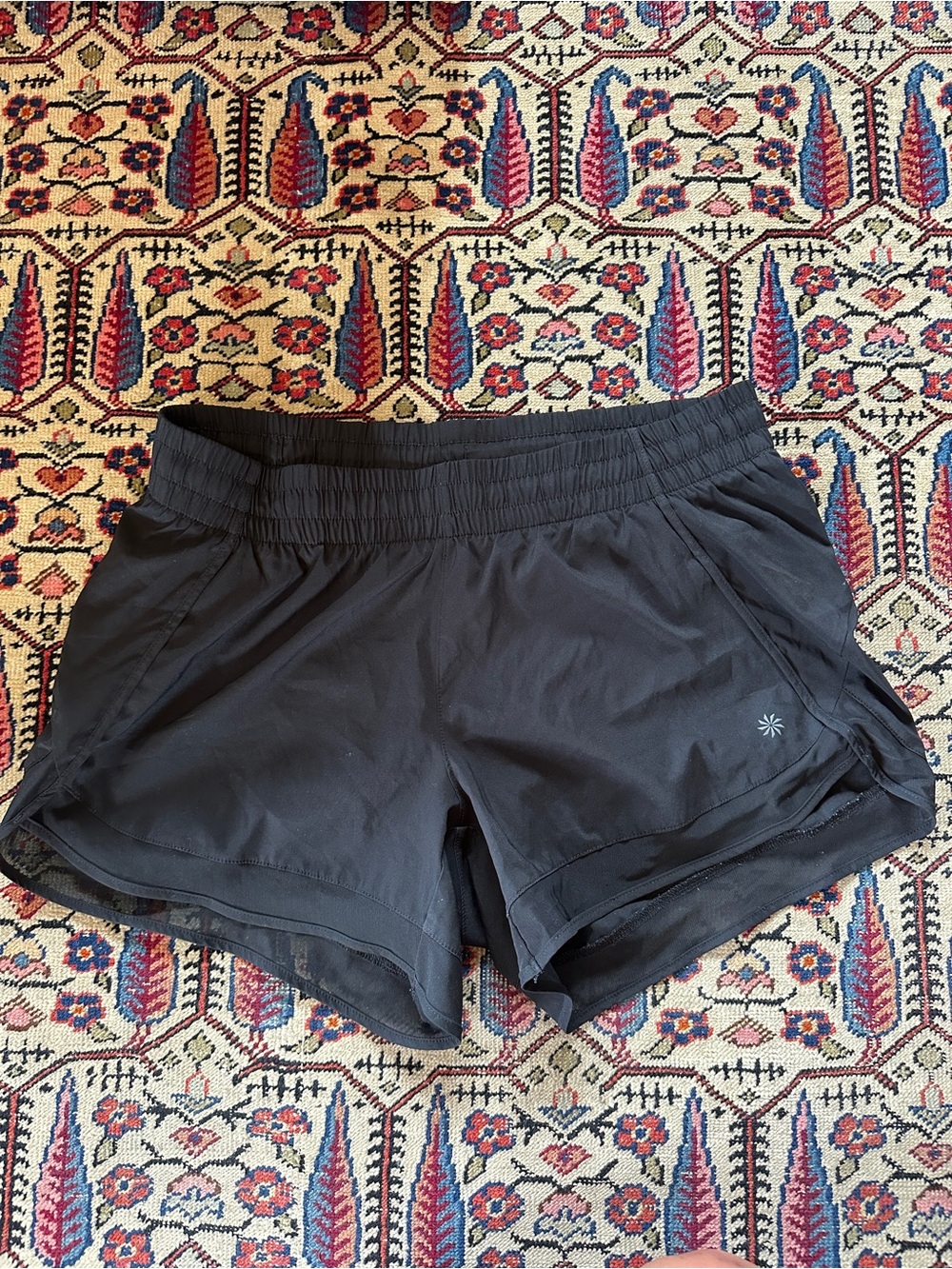 Athleta Black Mesh Racer Run Mid Rise 4" Short, women's medium